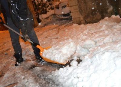 نخستین برف سنگین سال جنوب شرق فرانسه را فلج کرد