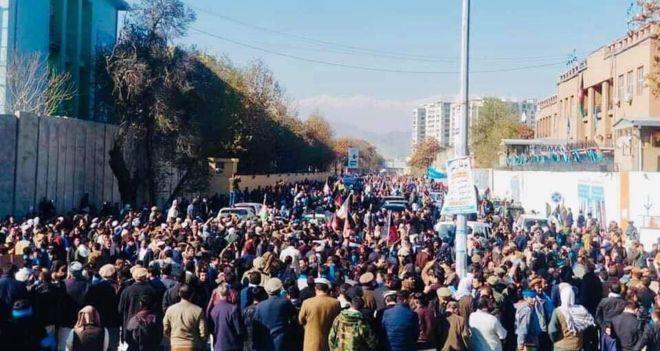تظاهرات هواداران عبدالله در کابل علیه تقلب انتخاباتی