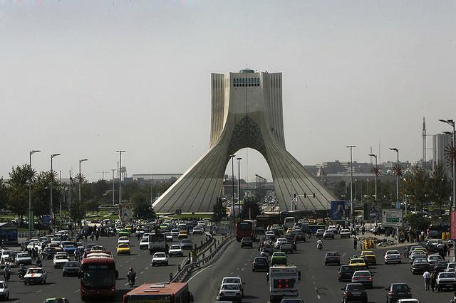 از کاهش بار ترافیکی بزرگراه یادگار امام(ره) تا تکمیل بزرگترین مرکز معاینه فنی پایتخت