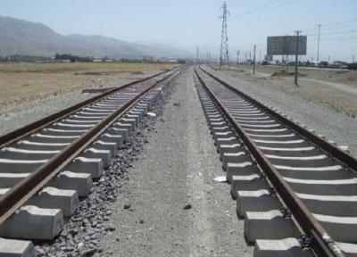 خبرنگاران پروژه 2 خطه شدن راه آهن قزوین - کرج با 98 درصد پیشرفت فیزیکی