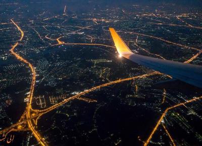 زیبایی های شب در شهرهای دنیا از پنجره هواپیما