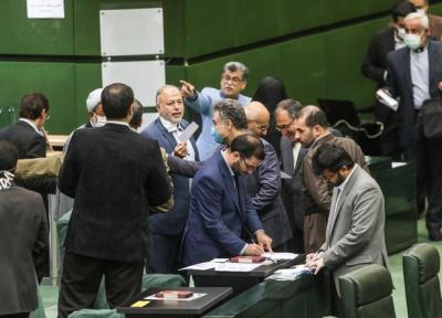 بی نظمی در صحن مجلس؛ تقوی: آقایان سرجایتان بنشینید