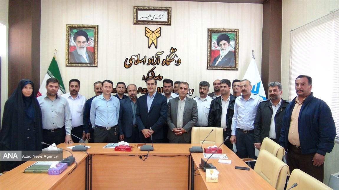 20 کارمند حفاظت دانشگاه آزاد اسلامی شهرکرد تجلیل شدند