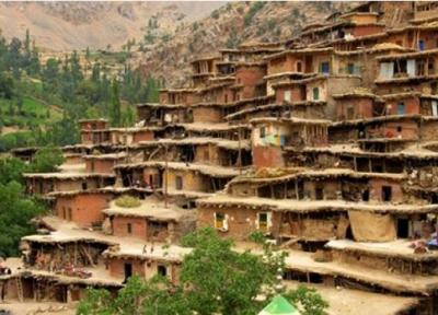 تدوین پرونده ثبتی دو روستا تاریخی چهارمحال و بختیاری