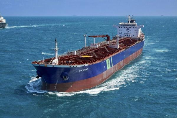 خبرنگاران ائتلاف سعودی کشتی حامل سوخت برای یمن را توقیف کرد