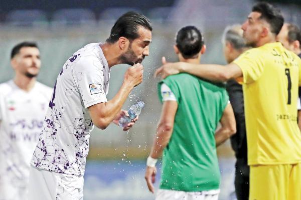 وقت خداحافظی یک کاپیتان تیم ملی فوتبال ایران رسید ، آخرین قاب به یادماندنی تلخ شد