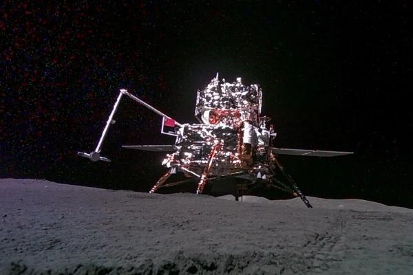 گزارش تصویری، چین سمت پنهان ماه را آشکار کرد؛ پای هوش مصنوعی به ماه کشیده شد!